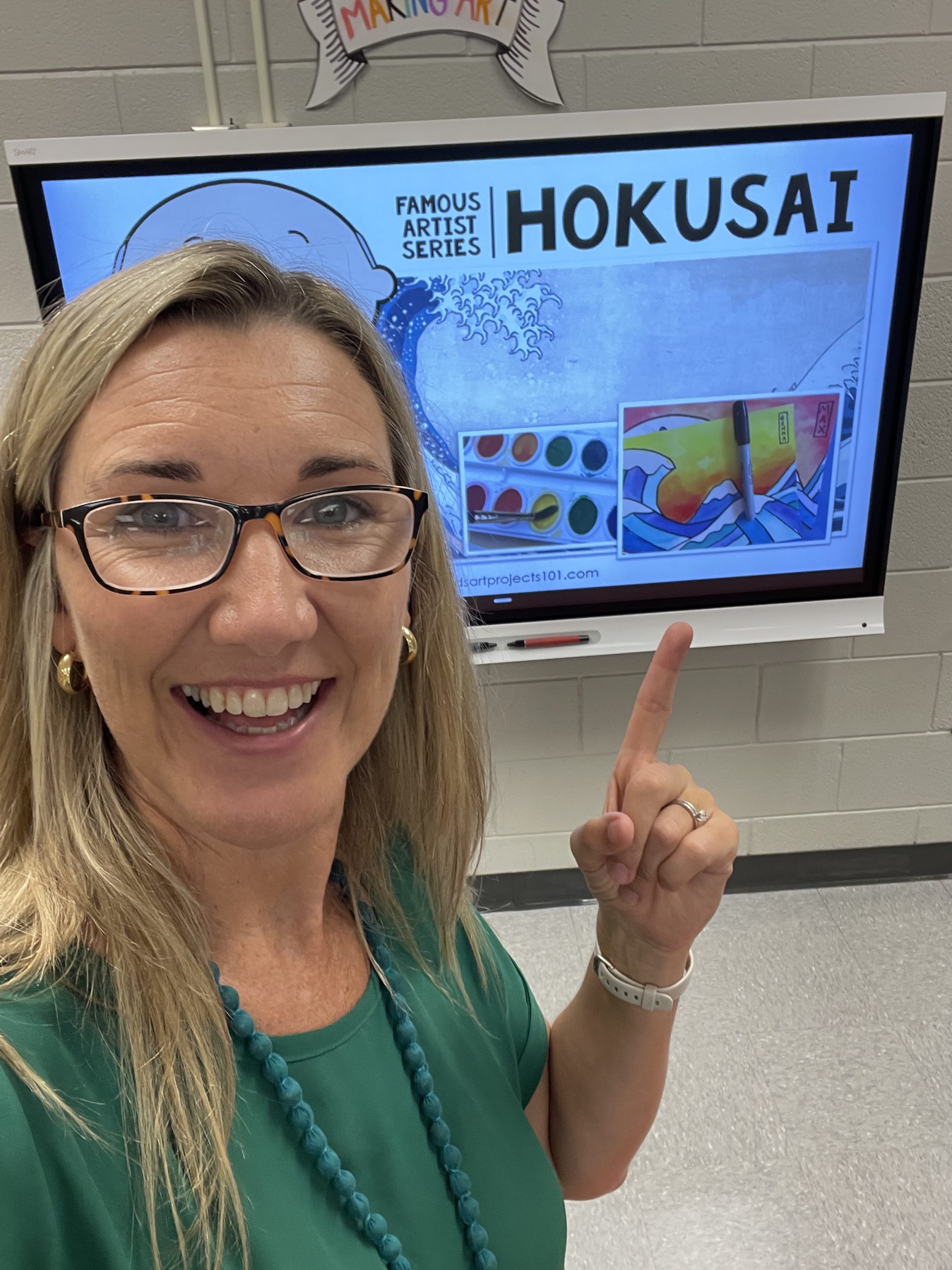 Hokusai Art History and Digital Presentation for Elementary Art Lesson